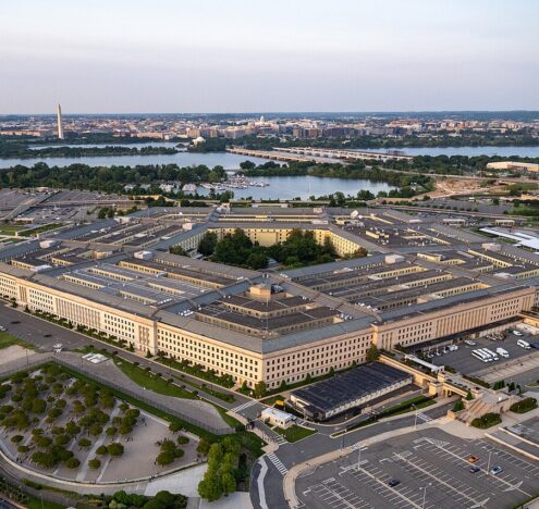The Member of the Reagan Brass who Became a Pentagon Critic