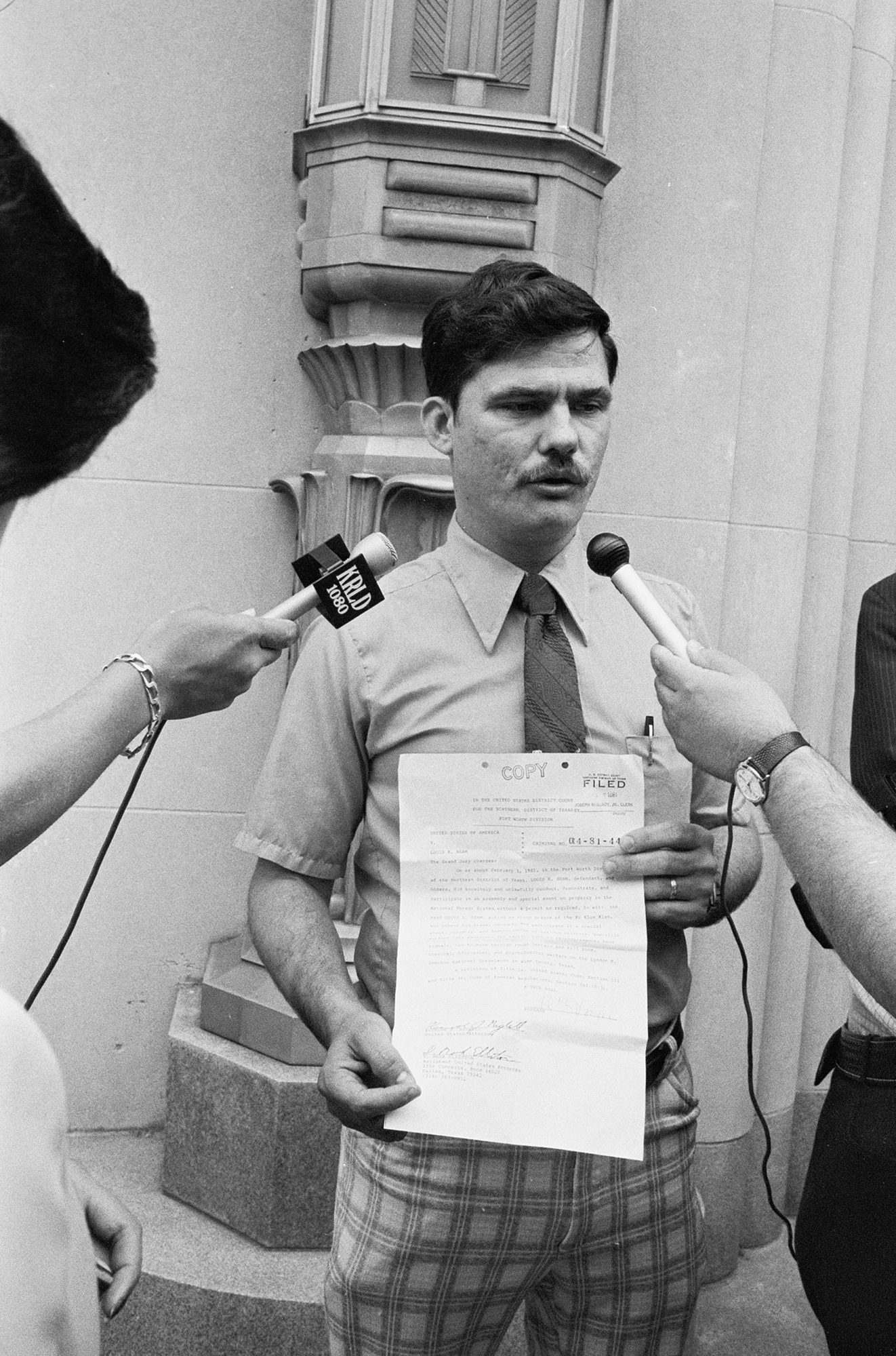 In April 1981, Louis Beam spoke to reporters outside a federal courthouse in Fort Worth, Texas (University of Texas at Arlington/Fort Worth-Star Telegram Collection)