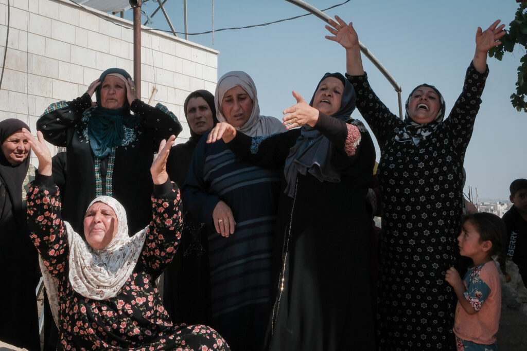 A group of local Palestinian women protest the home demolition (Andrew Waller/Inkstick)