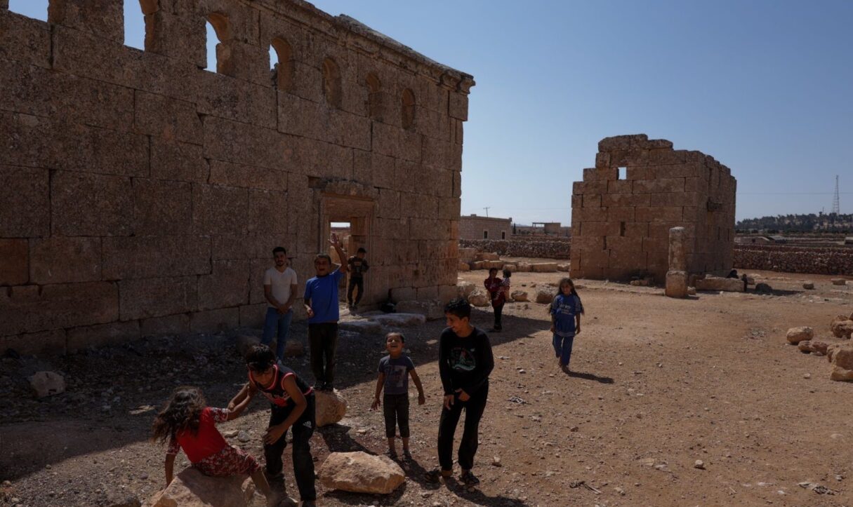 Northeastern Syria's 'Dead Cities' are still home to a number of displaced civilians (Cian Ward)