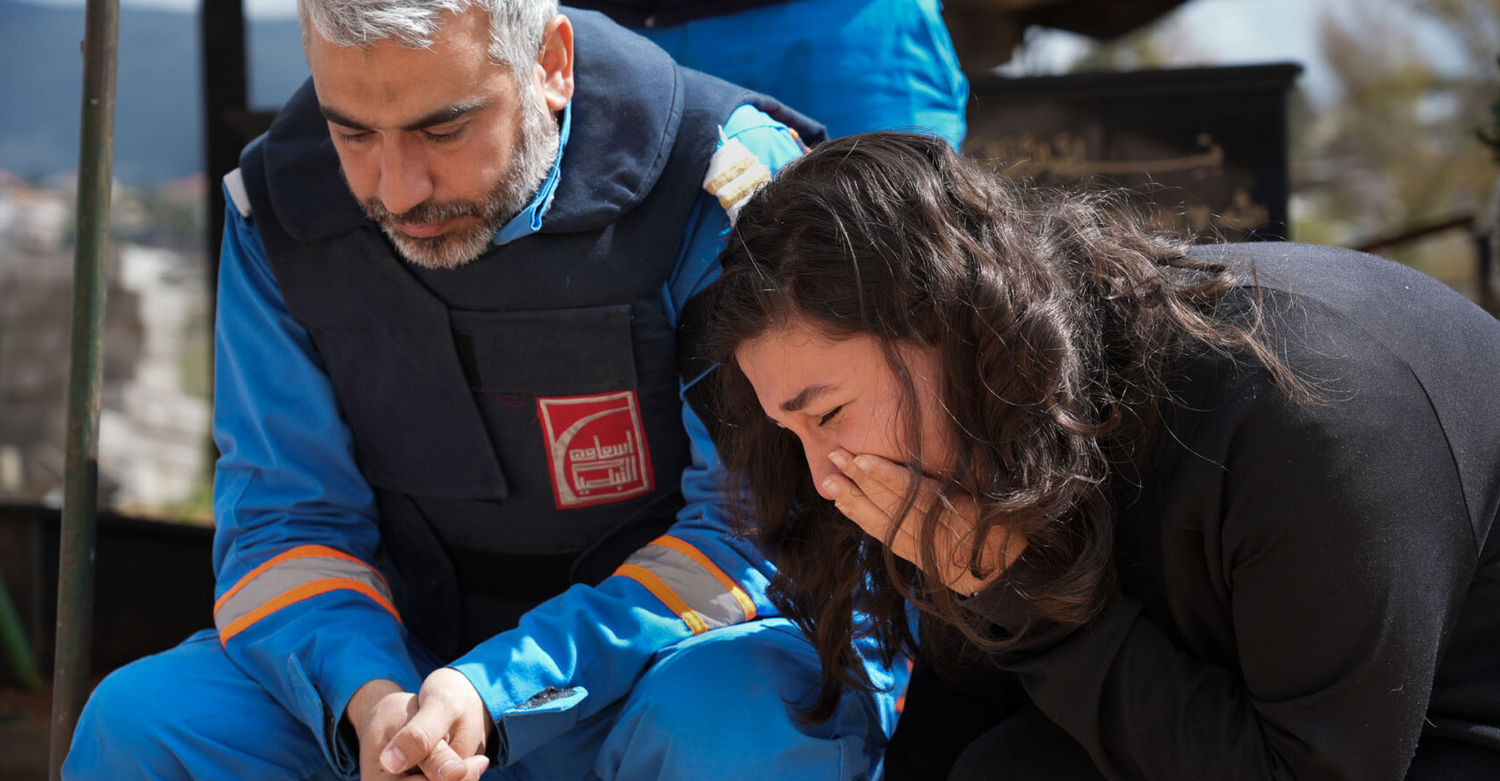 Taleen Yassine (right) and her family fled Nabatieh amid Israeli attacks (Lina Malers)