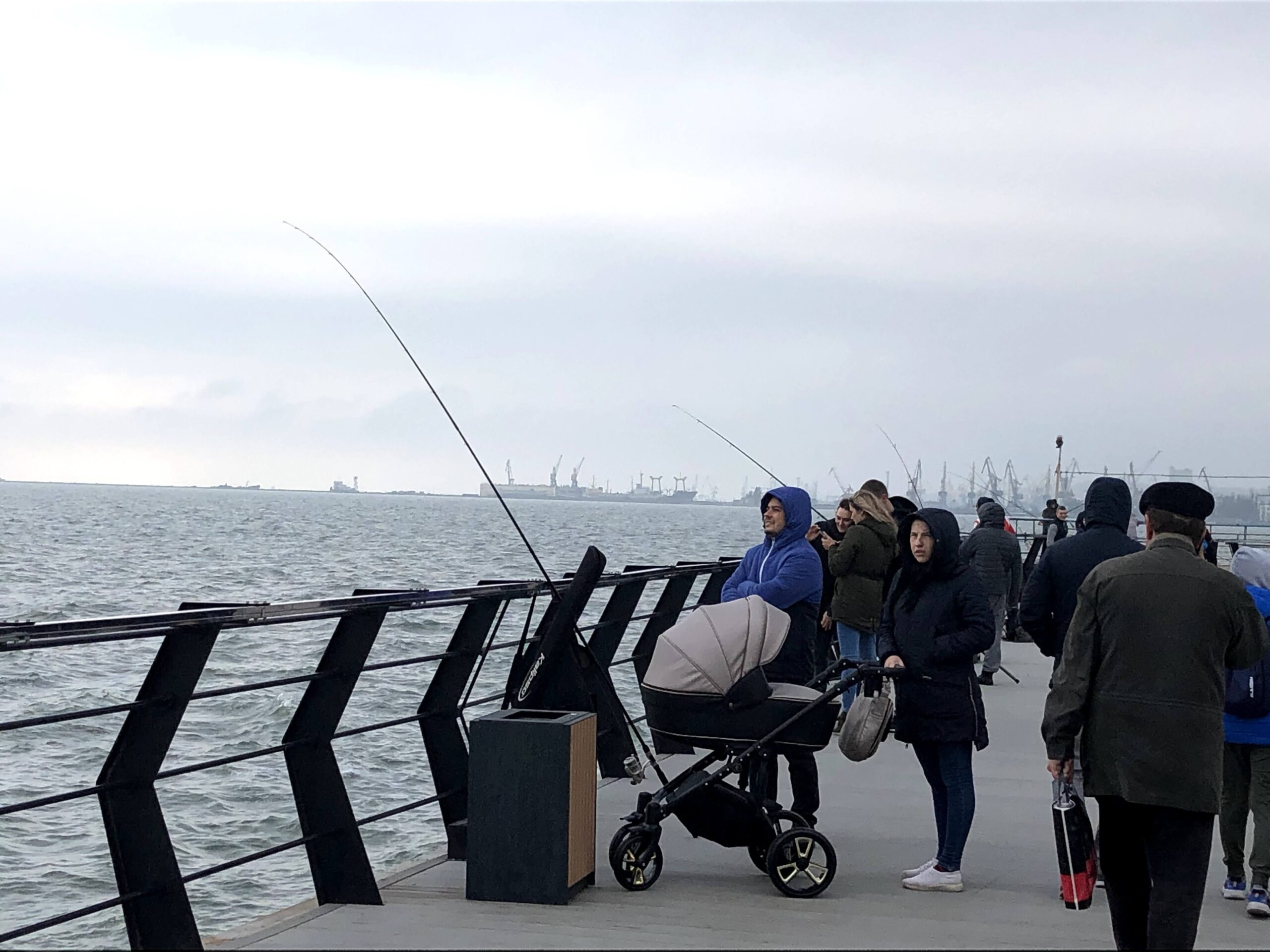 people fishing, Mariupol, Ukraine