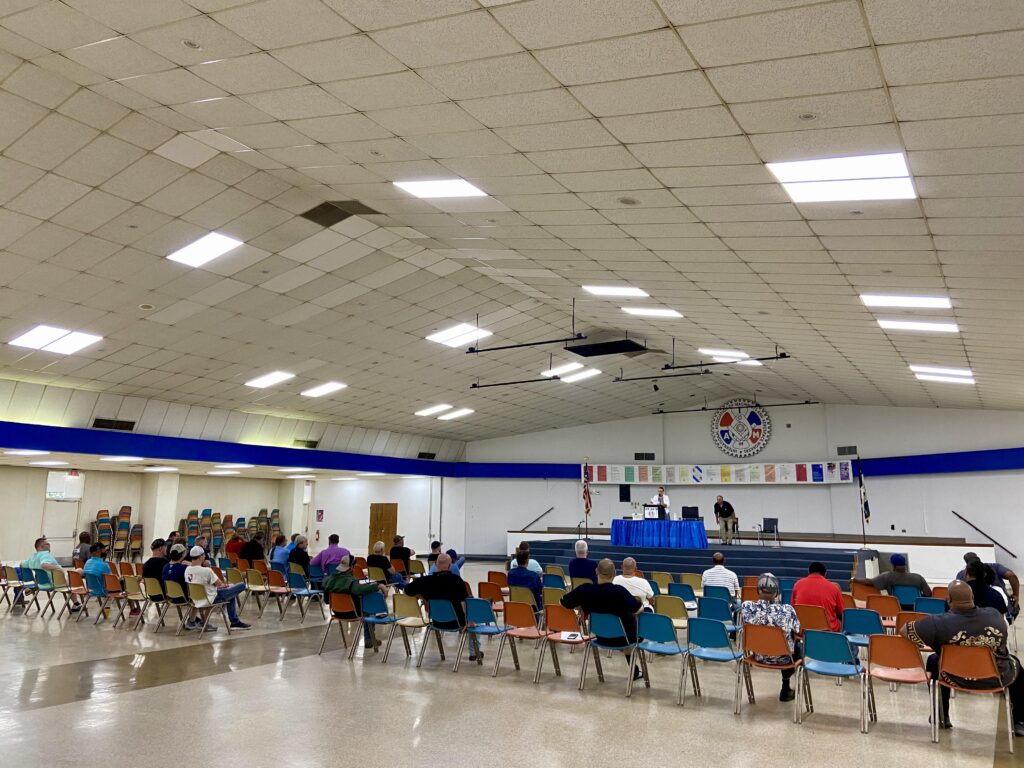 Members of a local machinists union chapter gather for a meeting (Taylor Barnes)