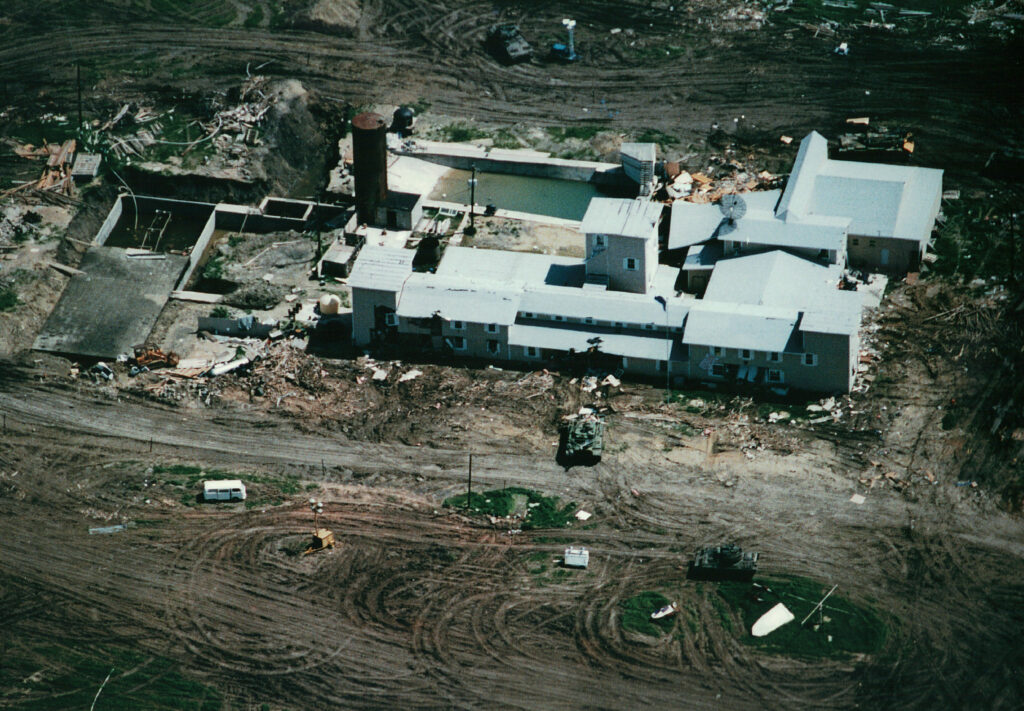 An aerial photo shows the Branch Davidians compound shortly before a fire broke out on April 19, 1993 (FBI/US Government/Wikimedia Commons)