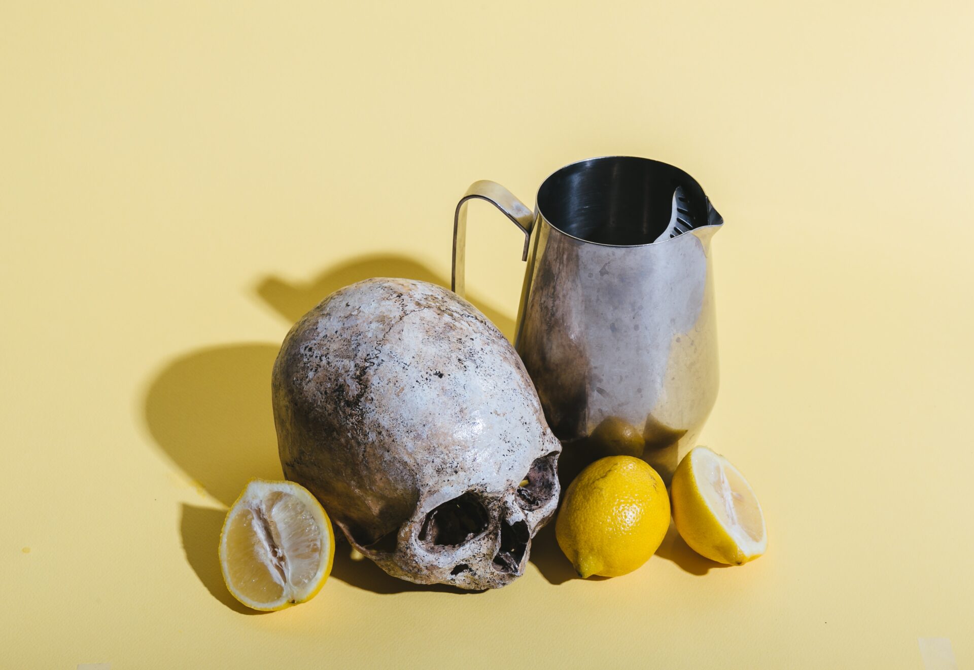 Not all brains are inclined to make lemonade from the lemons life hurls at us (Florencia Potter/Unsplash)