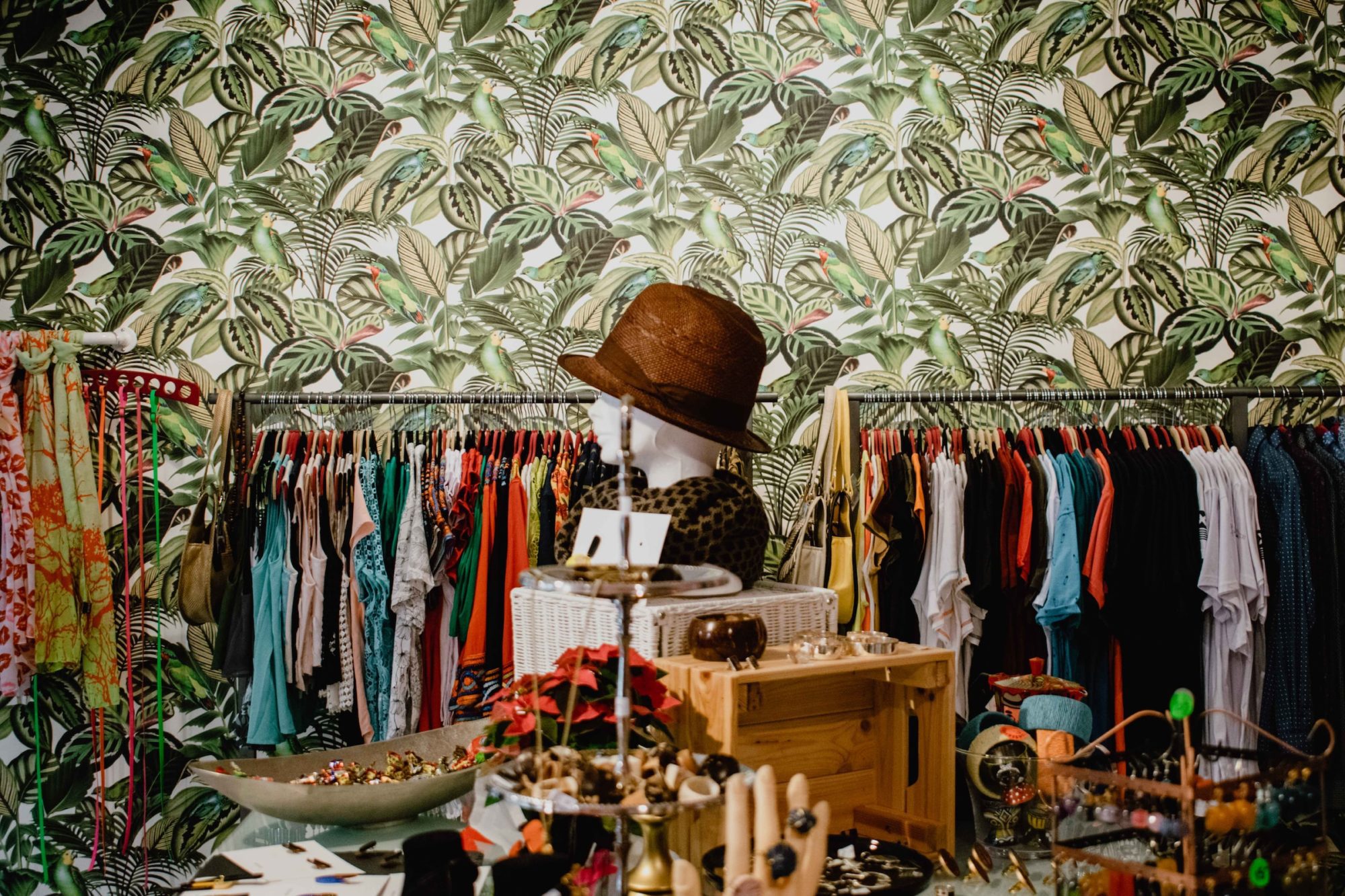 latrach-med-jamil-hmkr5yKXres-unsplash-e1673982724146