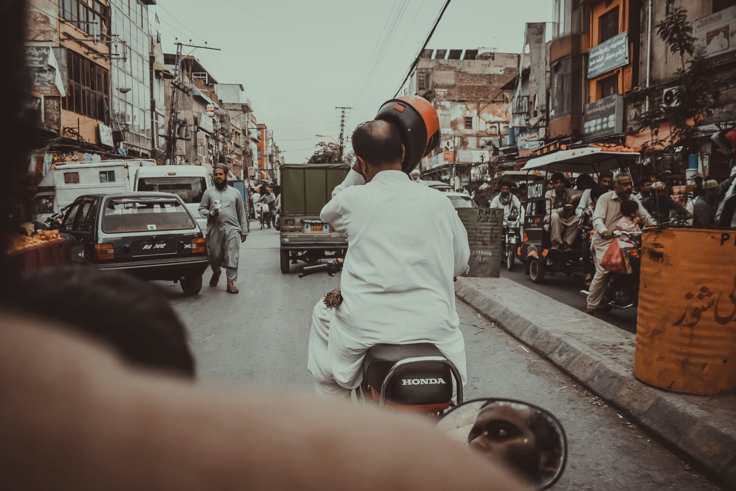 mohammad-hassan-mukhtar-ahmad-KeGuOe2X96c-unsplash