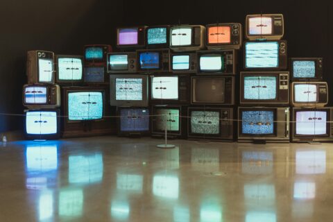 What Happens to Presidential Power When the Cameras Disappear?